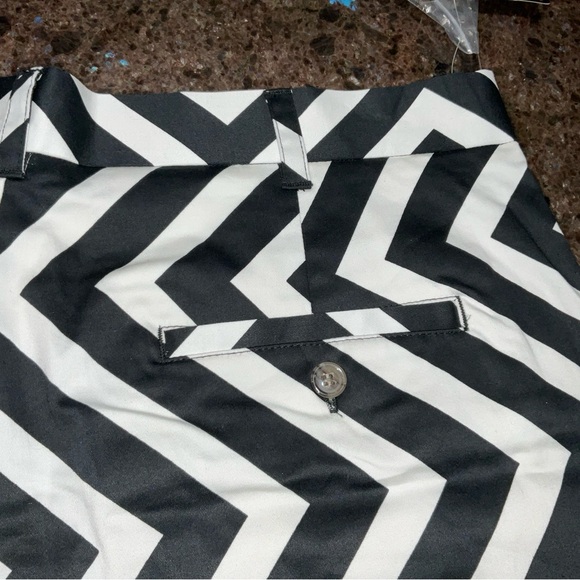 NEW Loudmouth Golf Men’s Shorts Men’s 36 “Daktari” Discontinued Rare NWT - Picture 6 of 11